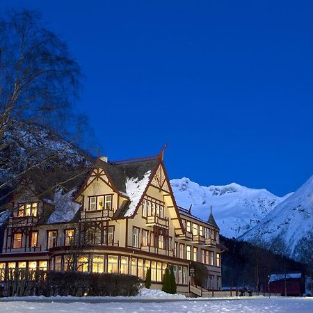 Hotel Union Oye Экстерьер фото